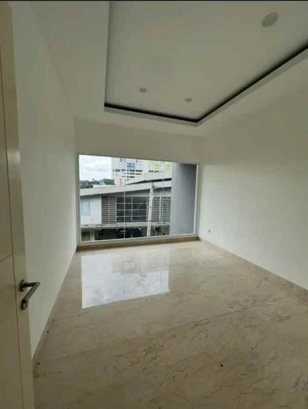 dijual rumah tanjung barat