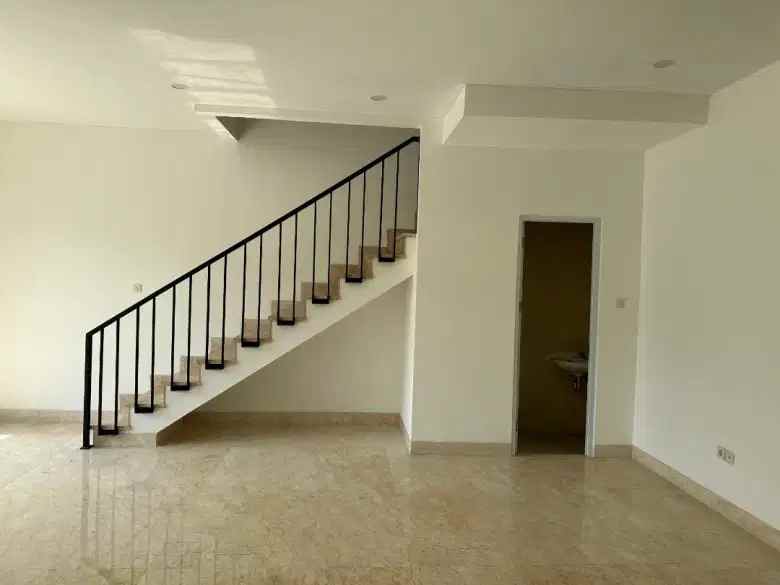 dijual rumah tanjung barat