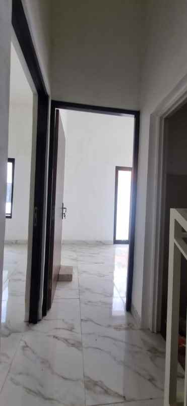 dijual rumah taruna wage taman sidoarjo