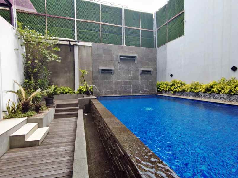 dijual rumah tebet jakarta selatan