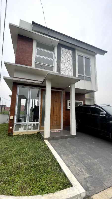 dijual rumah tengah cibinong bogor jawa