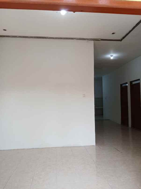 dijual rumah tlogosari