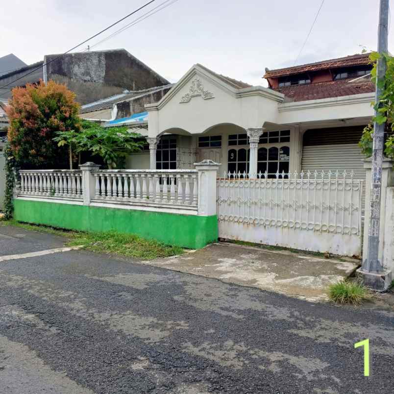 dijual rumah turangga