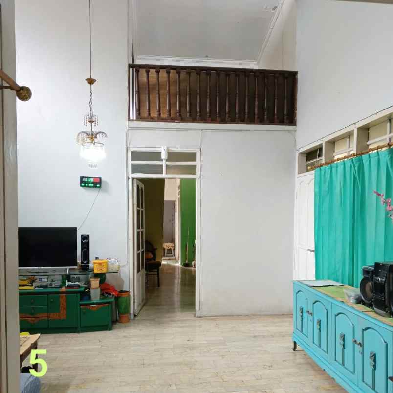 dijual rumah turangga