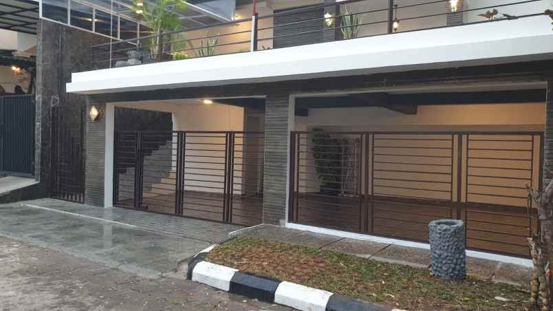 dijual rumah villa cinere mas pisangan