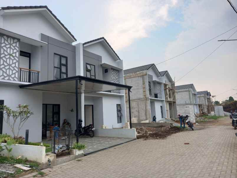 dijual rumah villa keceh harga receh bandung barat