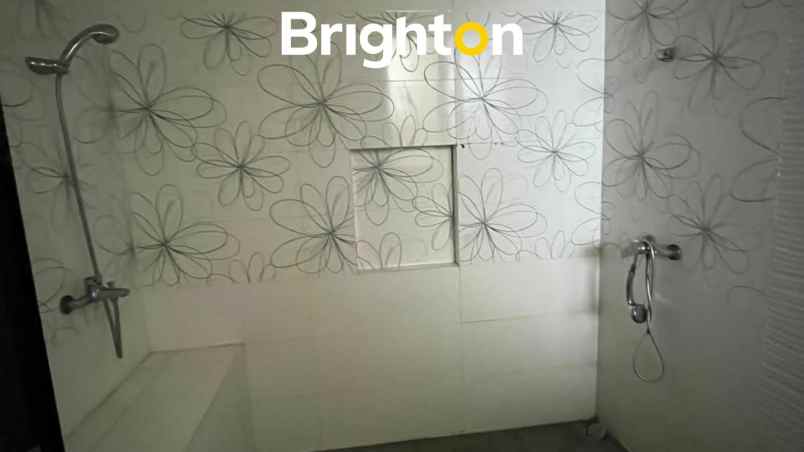 dijual rumah wisata bukit mas wiyung