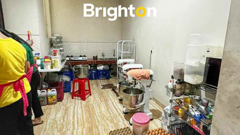 dijual rumah wisata bukit mas wiyung