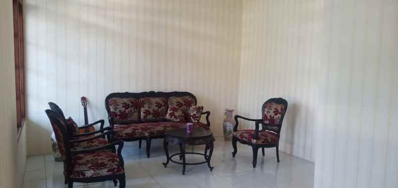 dijual rumah wisma permai tengah