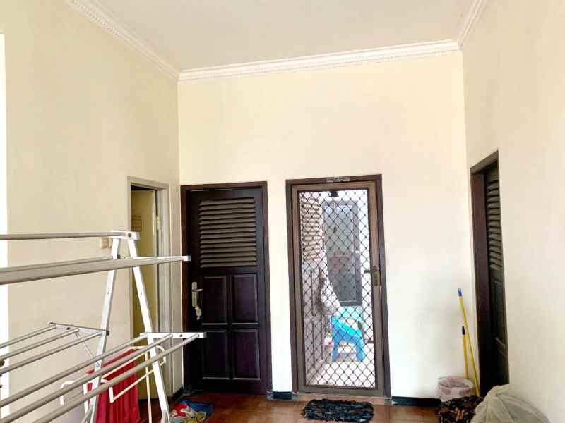 dijual rumah wisma tropod waru sidoarjo