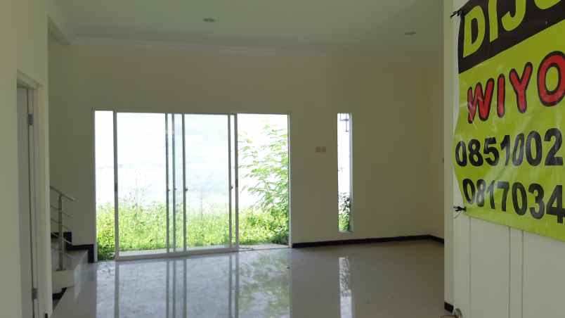 dijual rumah wonorejo selatan