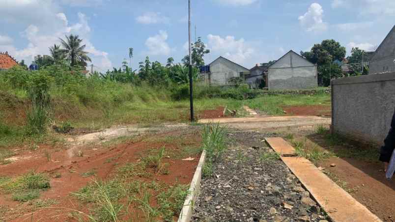 dijual tanah jalan raya sawangan