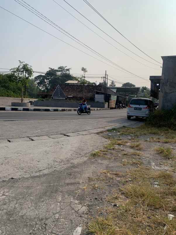 dijual tanah jalan rejodani prumpung