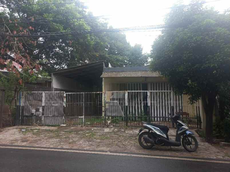 dijual tanah jalan sadaya raya no 21