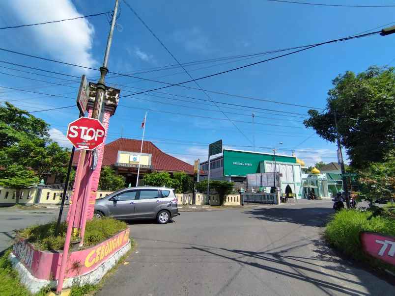 dijual tanah jl cebongan