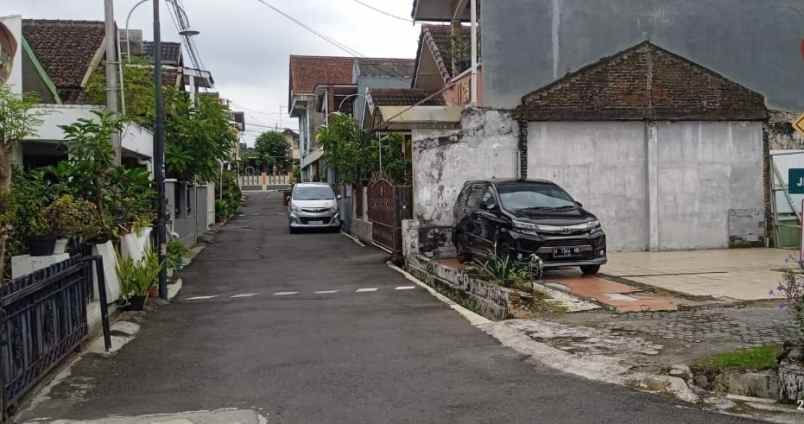 dijual tanah jl kaliurang km 7 5