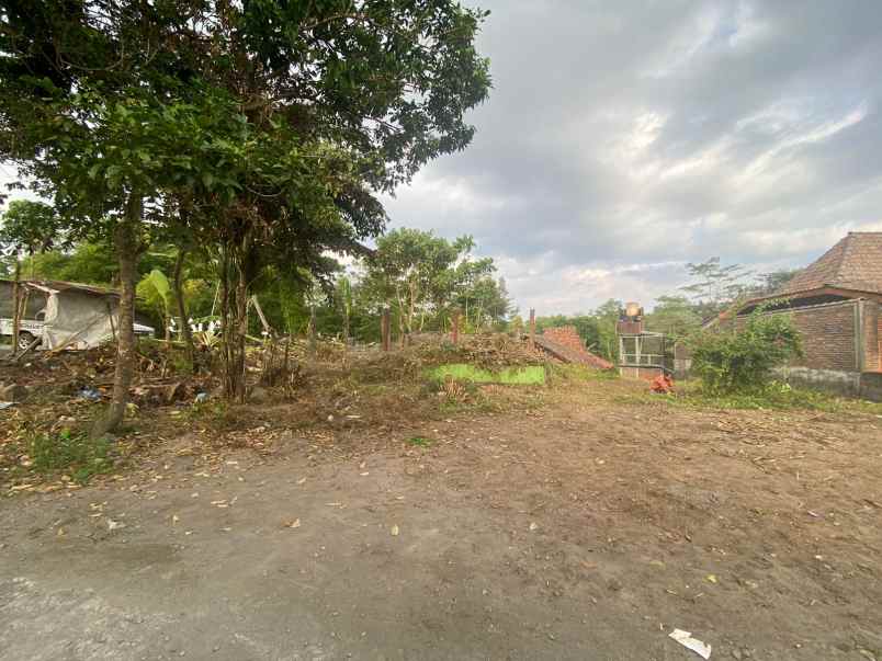 dijual tanah jl kaliurang pencar sari