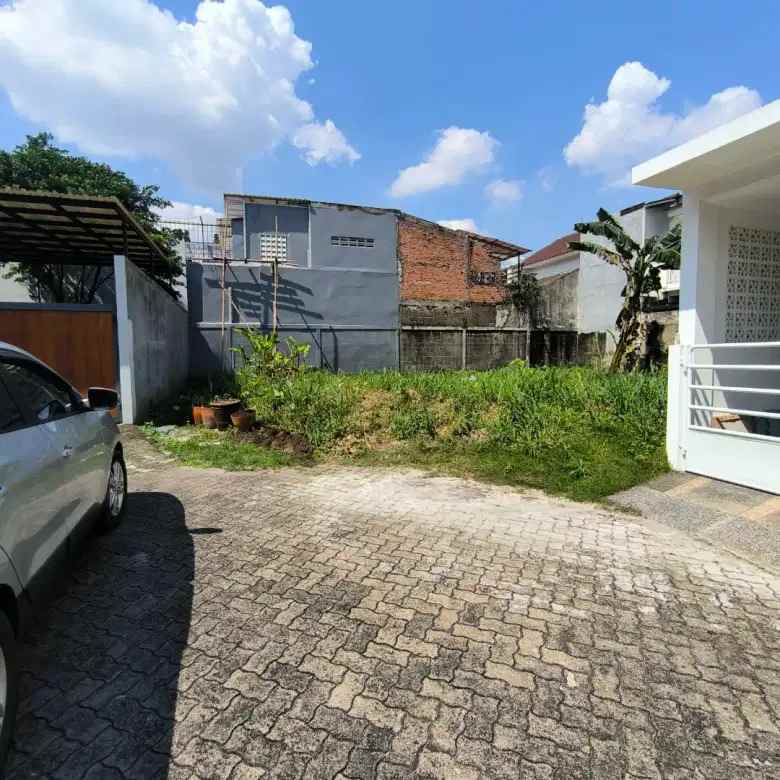 dijual tanah kavling ngantong di griya loka bsd