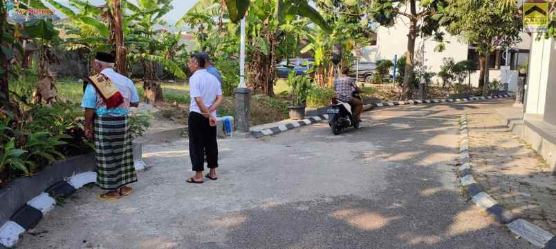 dijual tanah komplek ujungberung indah