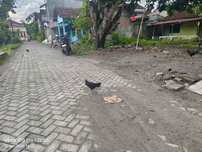 dijual tanah sd model utara stadion