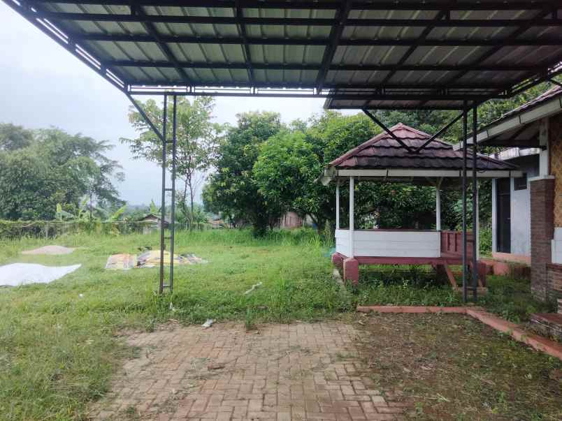 dijual tanah sudah ada bangunan gajebo saung di beber
