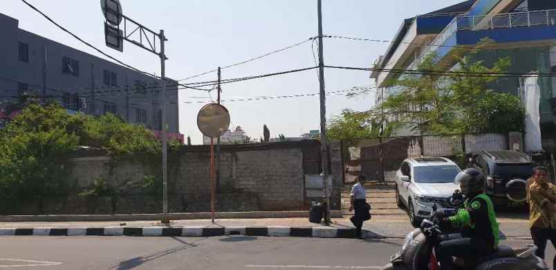 dijual tanah sunan giri