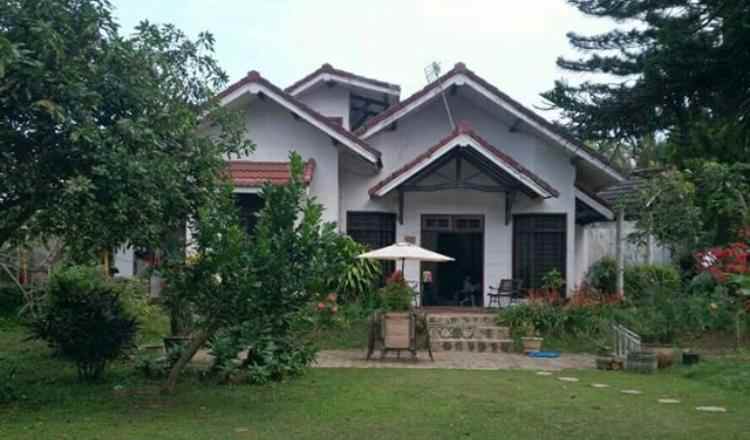 dijual villa abdul gani