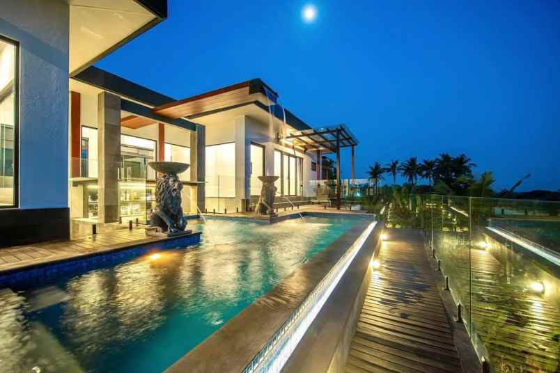 dijual villa beraban selemadeg timur