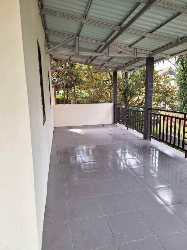 dijual villa dibawah harga pasaran di grand trawas