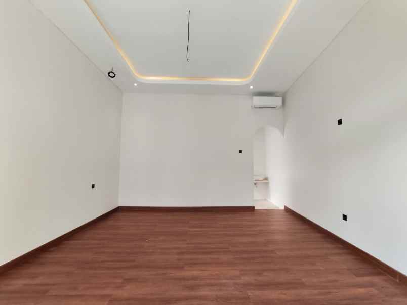 dijual villa palagan tentara pelajar