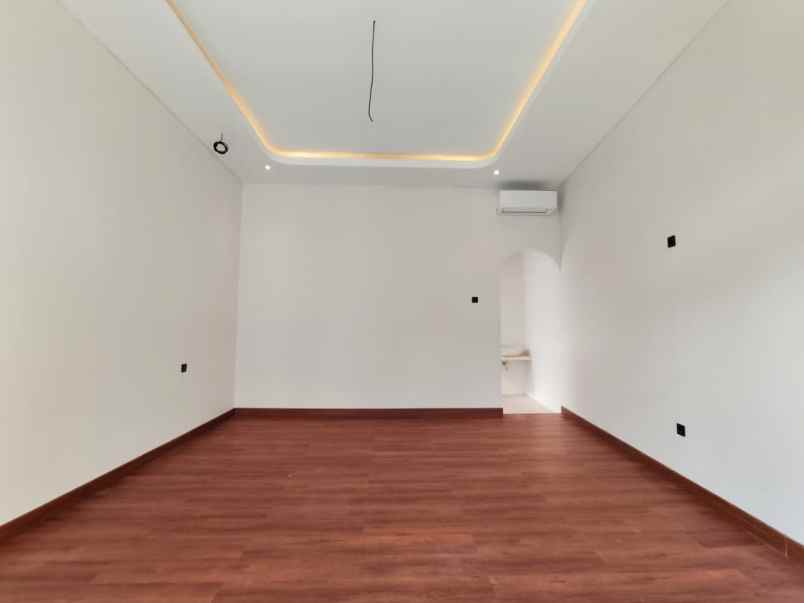 dijual villa palagan tentara pelajar km 7 5