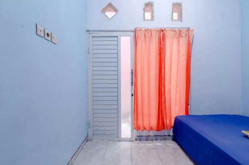 dijual villa pesanggrahan