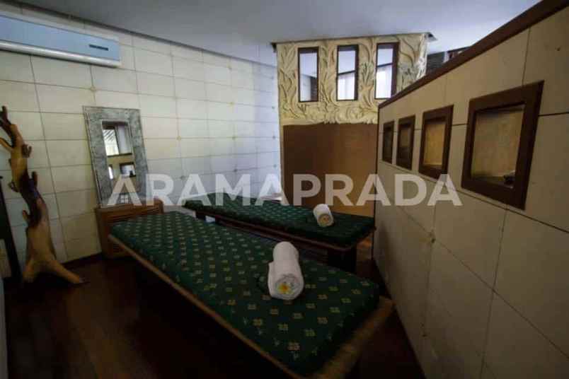 dijual villa ungasan