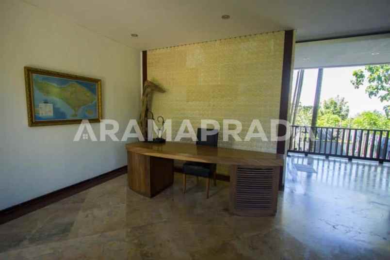 dijual villa ungasan