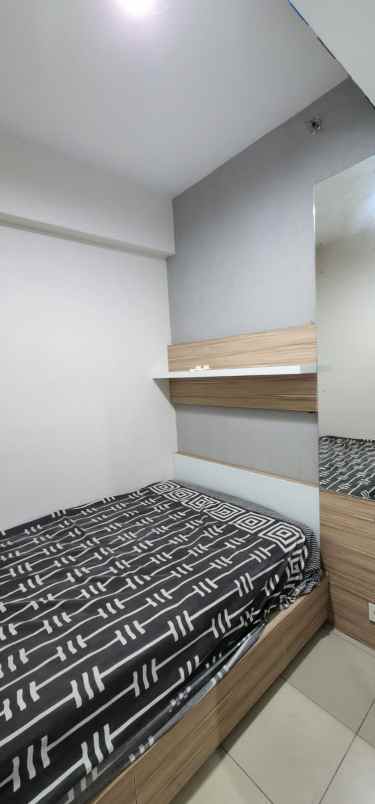 disewakan 2 br furnish apartemen green bay