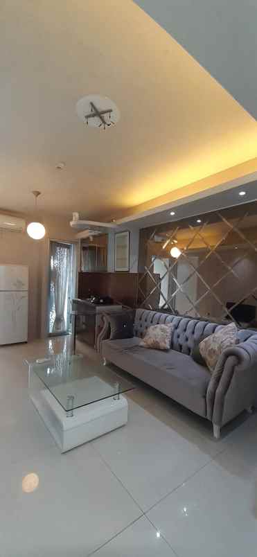 disewakan 3 br jadi 2 br furnish apartemen green bay