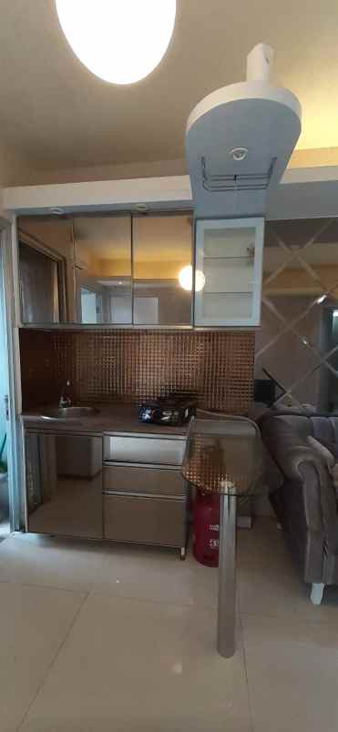 disewakan 3 br jadi 2 br furnish apartemen green bay