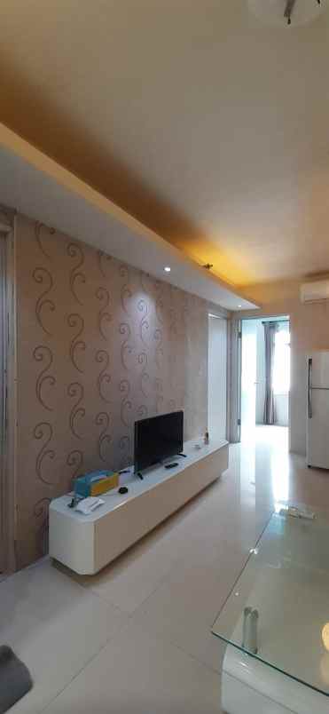 disewakan 3 br jadi 2 br furnish apartemen green bay