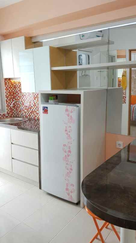 disewakan apartemen educity 2br tower yale