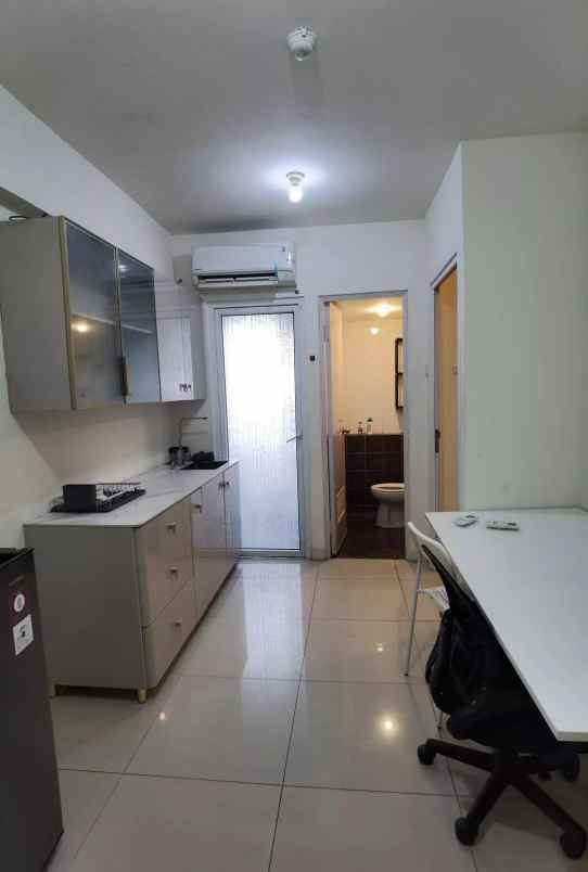 disewakan apartemen green pramuka city