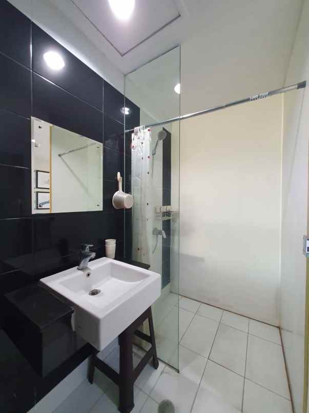 disewakan apartemen petra square