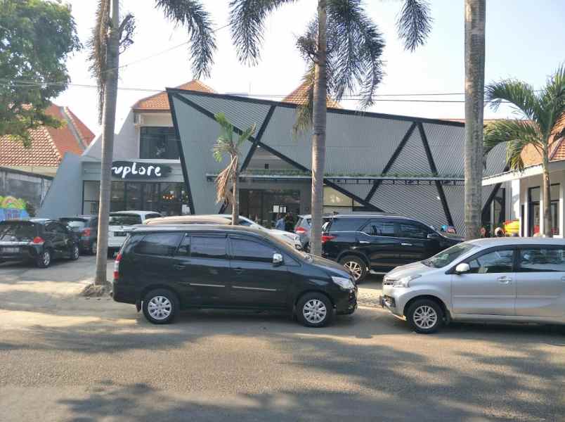 disewakan ruko gudang kantor jalan kapuas