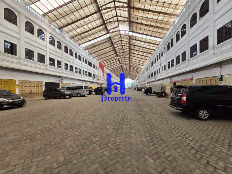 disewakan ruko gudang kantor komplek cbd polonia jalan