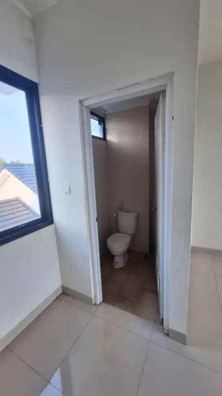 disewakan ruko neo fiera bintaro strategis siap bisnis