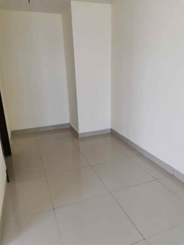 disewakan rumah apt sherwood kelapa gading