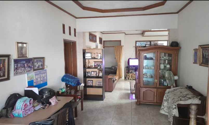 disewakan rumah cikajang