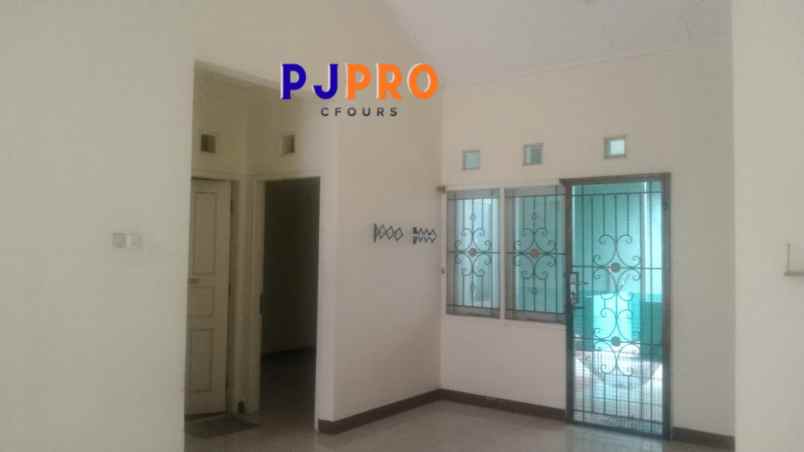 disewakan rumah harapan indah 2 cluster