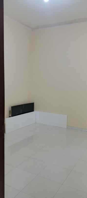 disewakan rumah komplek antapani city bandung