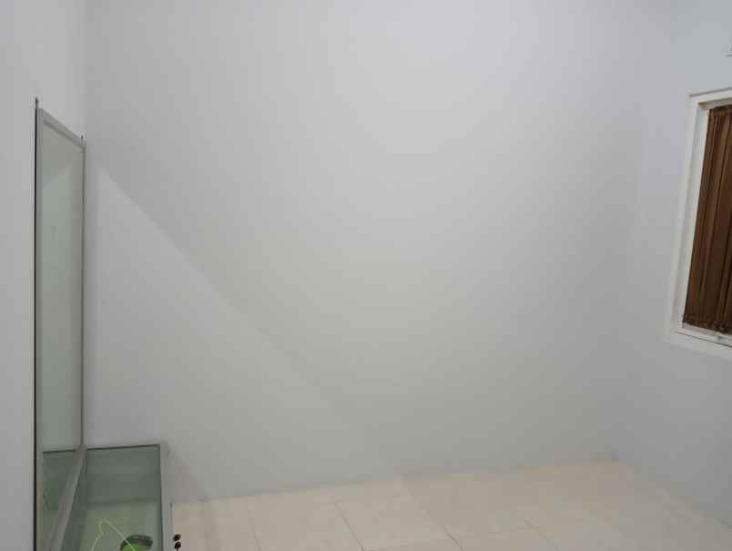 disewakan rumah permata tembalang