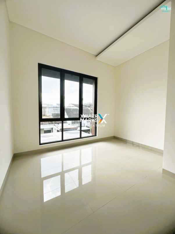 disewakan rumah royal paka dekat upn merr baru gress